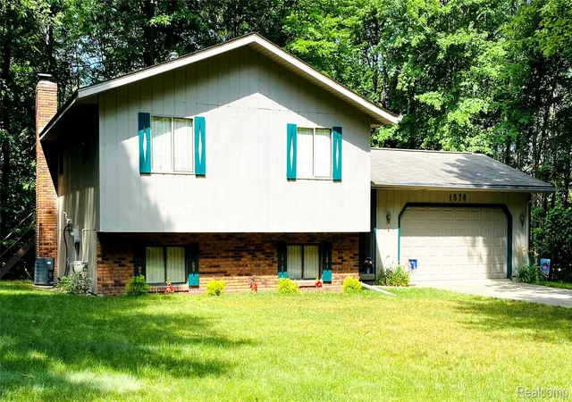 Homes for sale in Caro, MI | 1576 Pine Knoll Ln, Caro, MI 48723 | MLS# 20261032663
