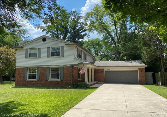 1st image of 35037 Ellen Ct, Livonia, MI 48154 | MLS# 20261032676