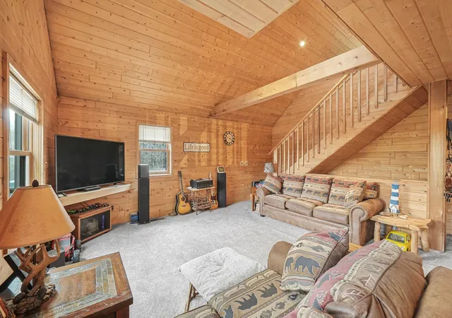 Photo 3 of Single family home for sale at 762 Hillcrest Dr, Colfax Township Wexford, MI 49618 | MLS# 78080067946 | Listing updated on 2026-07-03