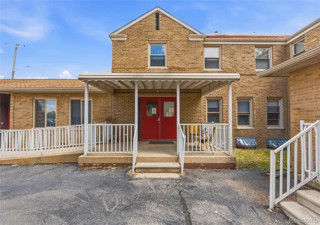 Homes for sale in Melvindale, MI | 19621 Wood St, Melvindale, MI 48122 | MLS# 20261032677