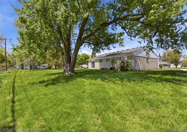 Homes for sale in Novi, MI | 23293 W Le Bost Dr, Novi, MI 48375 | MLS# 20261032717