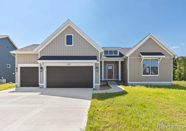 2nd image of 6612 Inwood Ridge Dr Ne, Rockford, MI 49341 | MLS# 65026020870