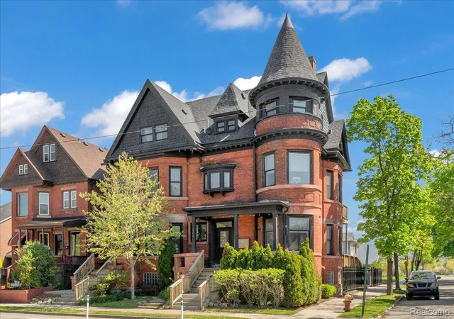 Photo 3 of Condo for sale at 4304 Trumbull St #3, Detroit, MI 48208 | MLS# 20261032773 | Listing updated on 2026-07-20