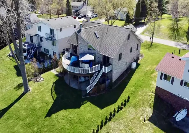 Photo 4 of Single family home for sale at 3750 Loch Dr, Highland, MI 48357 | MLS# 81026020926 | Listing updated on 2026-09-01