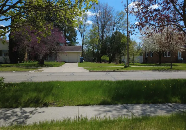 5th image of 205 N Court Street N, Standish, MI 48658 | MLS# 77080067962
