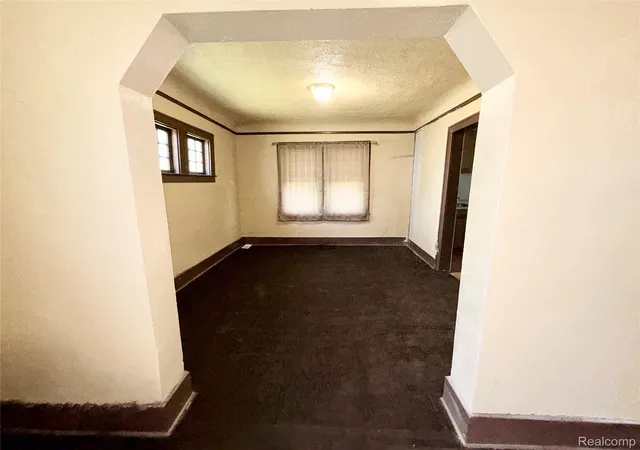 5th image of 17245 Evergreen Rd, Detroit, MI 48219 | MLS# 20261032852