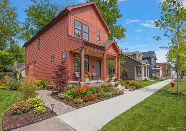 2nd image of 1793 Holcomb St, Detroit, MI 48214 | MLS# 20261032863