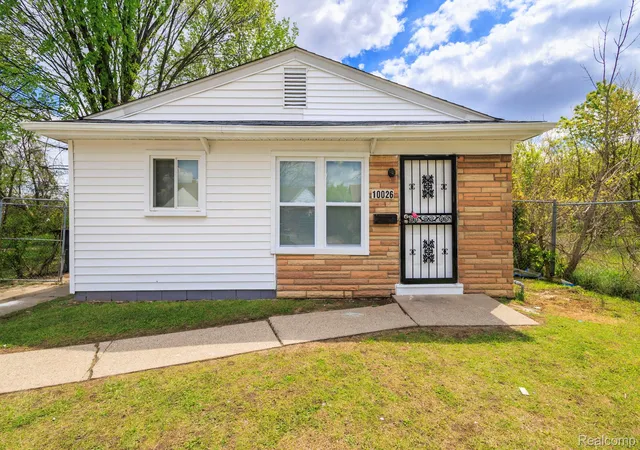 Photo 2 of Single family home for sale at 10026 Whitcomb St, Detroit, MI 48227 | MLS# 20261032867 | Listing updated on 2026-07-07