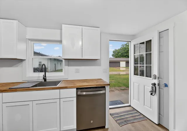 4th image of 14471 Frances Ave, Battle Creek, MI 49017 | MLS# 65026021010
