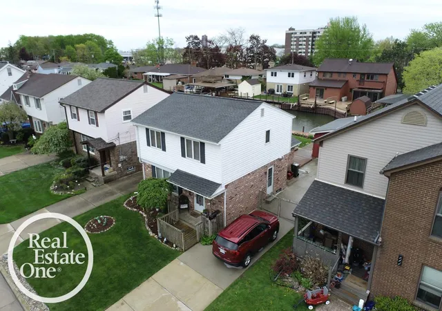 Photo 2 of Single family home for sale at 22444 Lange St, Saint Clair Shores, MI 48080 | MLS# 58050206918 | Listing updated on 2026-05-31