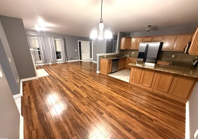 Photo 2 of Condo for sale at 5647 Hampshire Ln, Ypsilanti, MI 48197 | MLS# 58050206924 | Listing updated on 2026-08-19