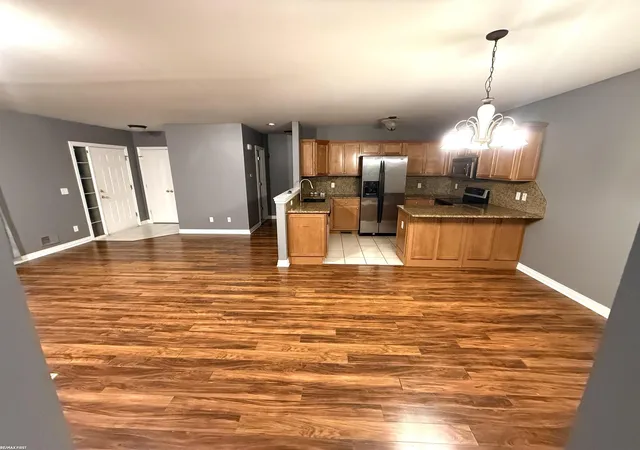 Photo 3 of Condo for sale at 5647 Hampshire Ln, Ypsilanti, MI 48197 | MLS# 58050206924 | Listing updated on 2026-08-19