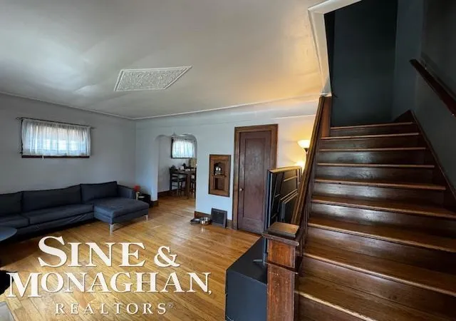 Listing Photo 5 - Condo for sale in building located at 35230 Chestnut St, Wayne, MI 48184