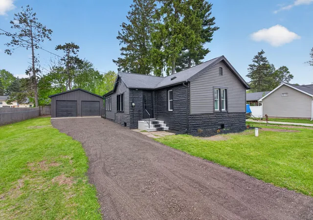 Photo 1 of Single family home for sale at 4078 Donnely Rd, Jackson, MI 49201 | MLS# 55026021051 | Listing updated on 2026-09-04