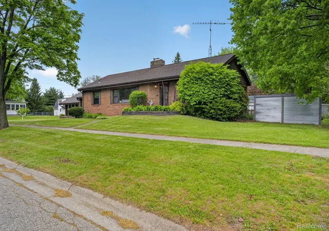 Homes for sale in Flushing City Genesee, MI | 1209 Beatrice St, Flushing City Genesee, MI 48433 | MLS# 20261032989