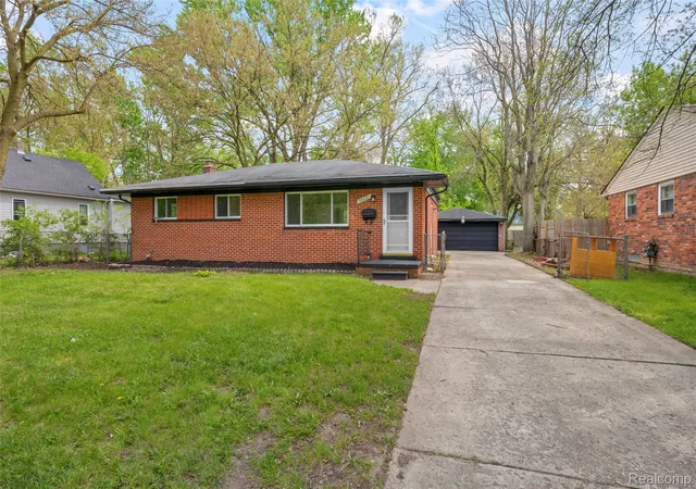 Photo 3 of Single family home for sale at 26027 Ross St, Inkster, MI 48141 | MLS# 20261033014 | Listing updated on 2026-07-31