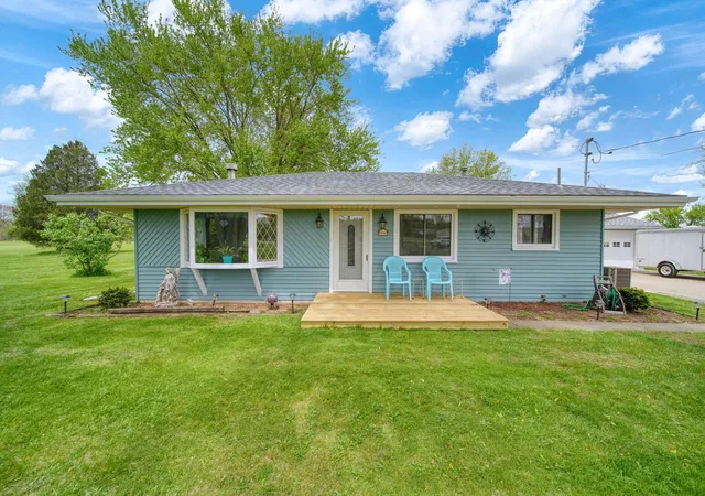 Photo 3 of Single family home for sale at 5030 E Berry Rd, Pleasant Lake, MI 49272 | MLS# 55026021122 | Listing updated on 2026-08-05