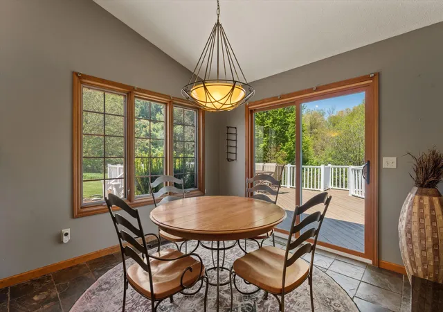 Photo 4 of Single family home for sale at 27100 Deerfield Ln, Edwardsburg, MI 49112 | MLS# 69026021139 | Listing updated on 2026-10-02