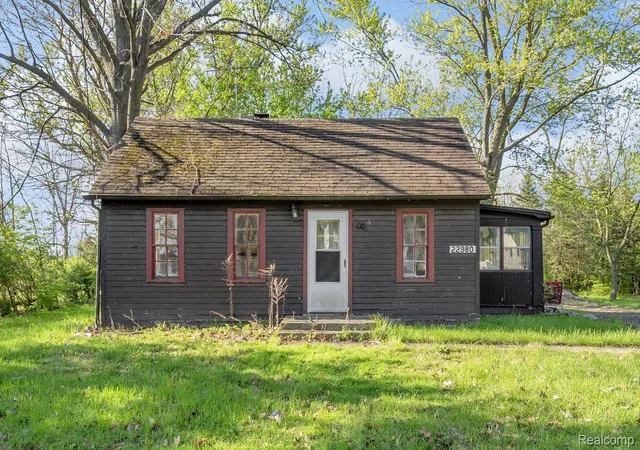 Photo 1 of Single family home for sale at 22980 Quinn Rd, Clinton Township, MI 48035 | MLS# 20261033035 | Listing updated on 2026-08-02