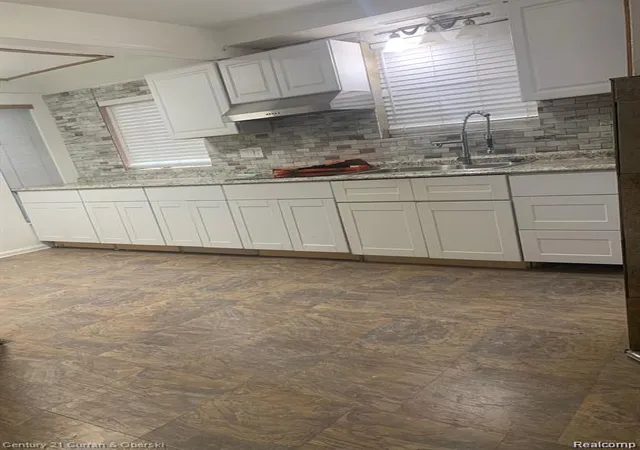 5th image of 7308 Winthrop St, Detroit, MI 48228 | MLS# 20261033074