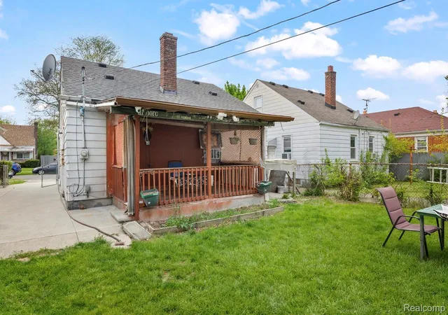 3rd image of 6800 Longacre St, Detroit, MI 48228 | MLS# 20261033187
