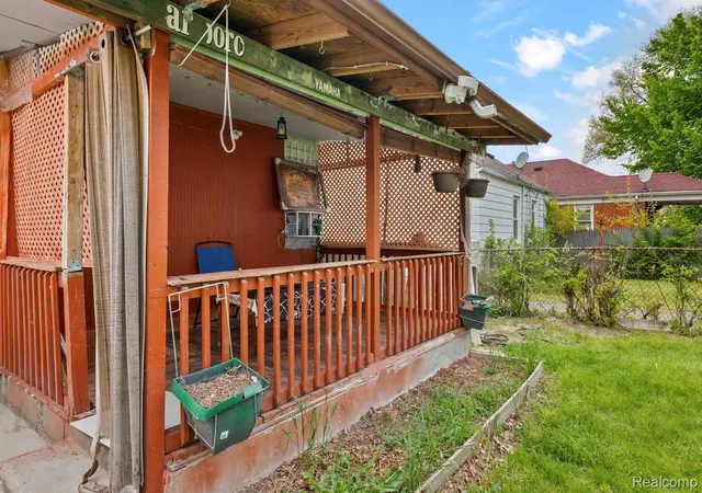 5th image of 6800 Longacre St, Detroit, MI 48228 | MLS# 20261033187