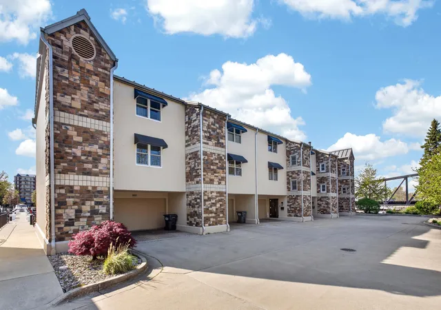 Photo 3 of Condo for sale at 306 Water St, Saint Joseph, MI 49085 | MLS# 69026021268 | Listing updated on 2026-07-24
