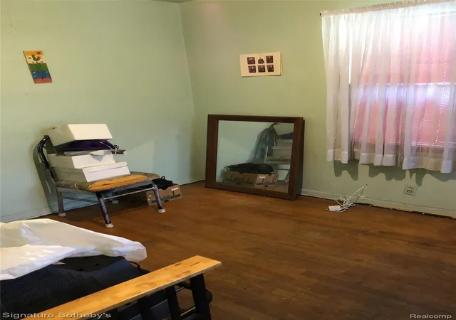 Photo 3 of Single family home for sale at 9214 Hayes St, Detroit, MI 48213 | MLS# 20261033238 | Listing updated on 2026-08-26