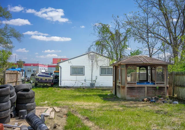 22nd image of 12667 Blackstone St, Detroit, MI 48223 | MLS# 20261033349