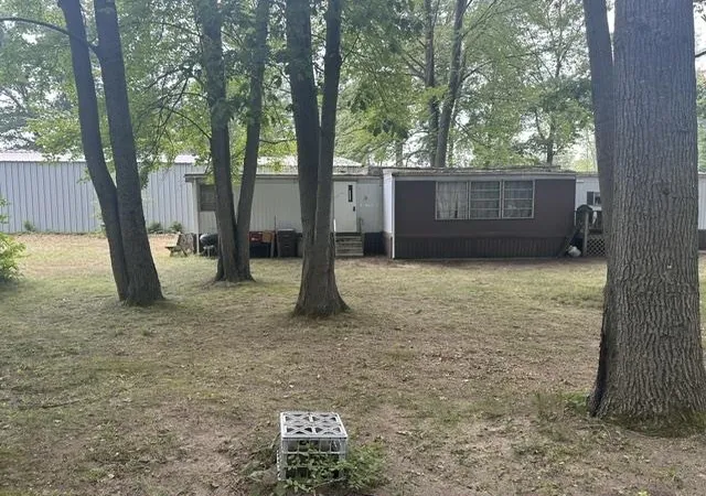 Photo 3 of Single family home for sale at 7885 N Airpark Rd, Weidman, MI 48893 | MLS# 79080068042 | Listing updated on 2026-07-24