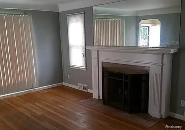 Photo 3 of Single family home for sale at 11007 Beaconsfield St, Detroit, MI 48224 | MLS# 20261033413 | Listing updated on 2026-08-24