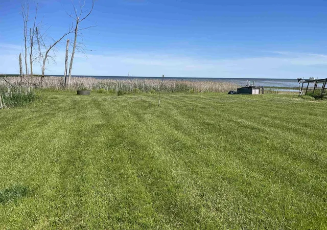 4th image of 5209 Beechwood Dr, Standish, MI 48658 | MLS# 77080068054
