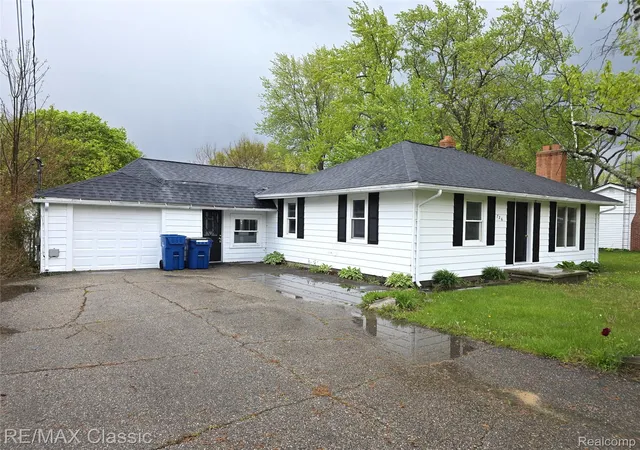 Homes for sale in Davison, MI | 726 Oda St, Davison, MI 48423 | MLS# 20261033497