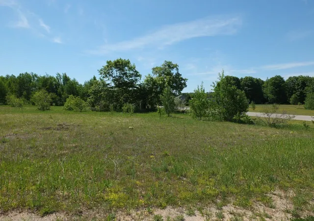 4th image of Lot 11 Kingsfield Dr, Kingsley, MI 49649 | MLS# 78080068068