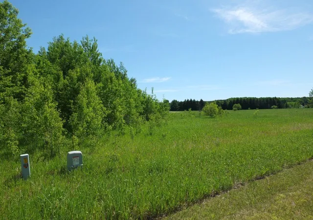 2nd image of 9273 Kingsfield Dr, Kingsley, MI 49649 | MLS# 78080068069