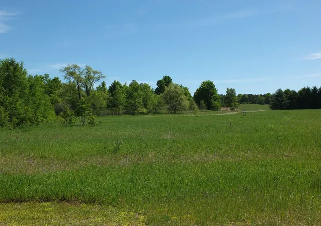 3rd image of 9273 Kingsfield Dr, Kingsley, MI 49649 | MLS# 78080068069