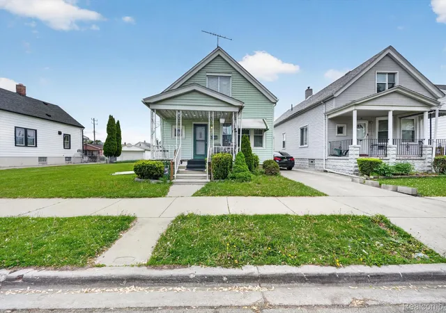 3rd image of 5424 Bingham St, Dearborn, MI 48126 | MLS# 20261033589