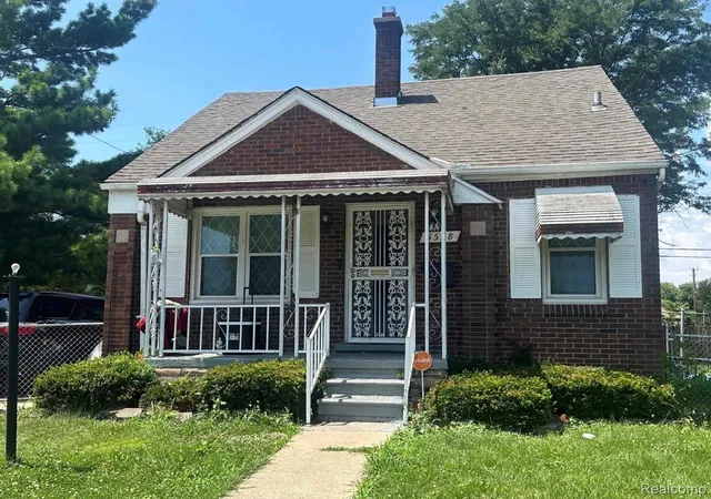 Photo 1 of Single family home for sale at 3558 S Beatrice St, Detroit, MI 48217 | MLS# 20261033594 | Listing updated on 2026-09-16