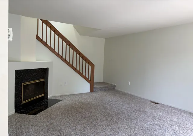 4th image of 43419 Arbor Wy W #189, Canton, MI 48188 | MLS# 81026021481