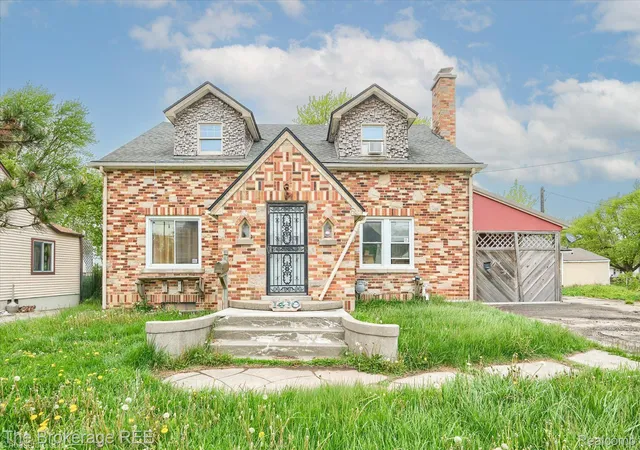 Photo 1 of Single family home for sale at 1410 W Atherton Rd, Flint, MI 48507 | MLS# 20261033654 | Listing updated on 2026-07-06