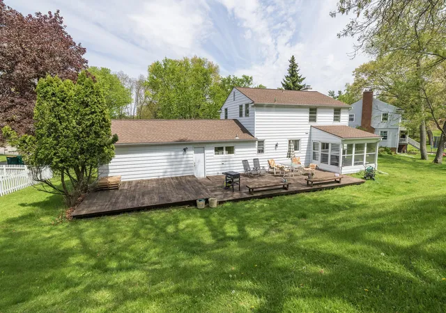 Photo 3 of Single family home for sale at 1734 Greenbriar Dr, Portage, MI 49024 | MLS# 65026021491 | Listing updated on 2026-07-17