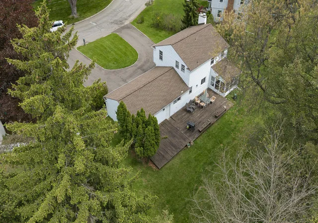 Photo 3 of Single family home for sale at 1734 Greenbriar Dr, Portage, MI 49024 | MLS# 65026021491 | Listing updated on 2026-07-17