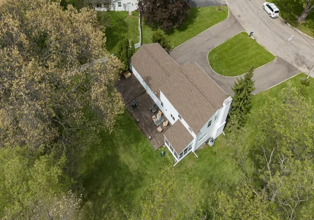 Photo 4 of Single family home for sale at 1734 Greenbriar Dr, Portage, MI 49024 | MLS# 65026021491 | Listing updated on 2026-07-17