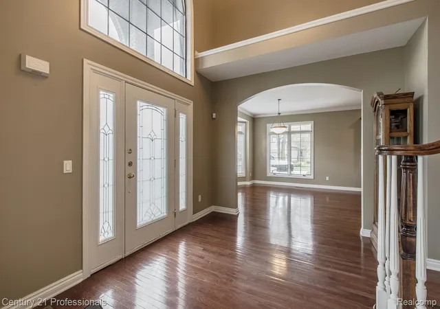 4th image of 6410 Enclave Dr, Clarkston, MI 48348 | MLS# 20261033872