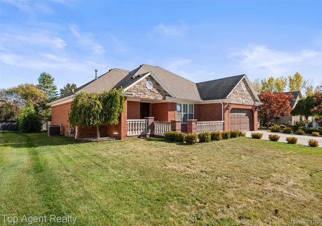Photo 3 of Single family home for sale at 53260 Villa Rosa Dr, Macomb, MI 48042 | MLS# 20261033893 | Listing updated on 2026-07-06