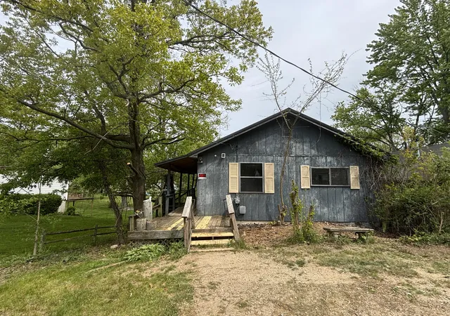 1st image of 46706 Broadway St, Bloomingdale, MI 49026 | MLS# 66026021641