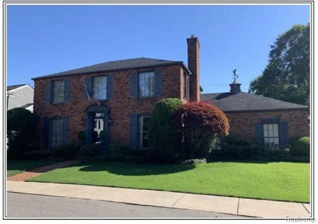 1st image of 491 Colonial Rd, Grosse Pointe Woods, MI 48236 | MLS# 20261033963