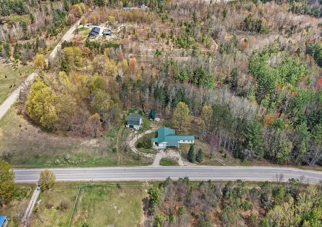 Photo 3 of Single family home for sale at 10086 E Old M 63, Luther, MI 49656 | MLS# 65026021710 | Listing updated on 2026-08-28