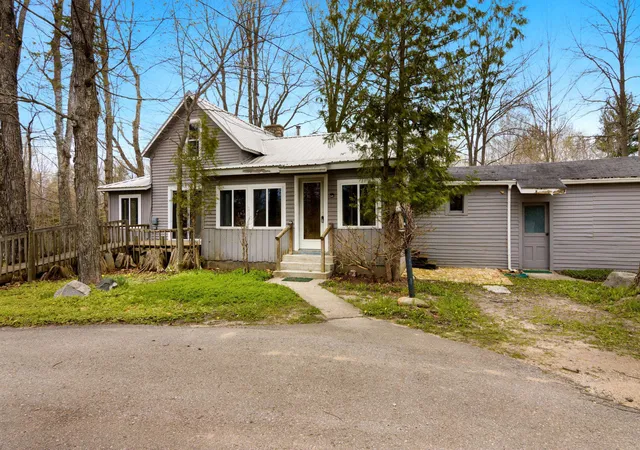 2nd image of 5322 Rushton Rd, Central Lake, MI 49622 | MLS# 78080068115