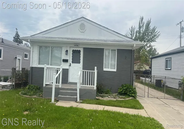 Photo 1 of Single Family Residence at 19758 Vermander Ave, Clinton Township, MI 48035 | MLS# 20261034042 |  | Sold on 2026-07-17